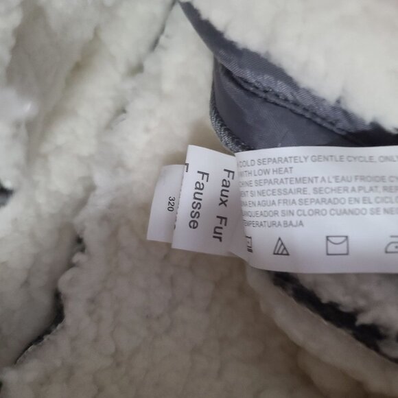 The Original Ben Sherman gray and white jacket Faux Fur 24 month - Picture 7 of 8